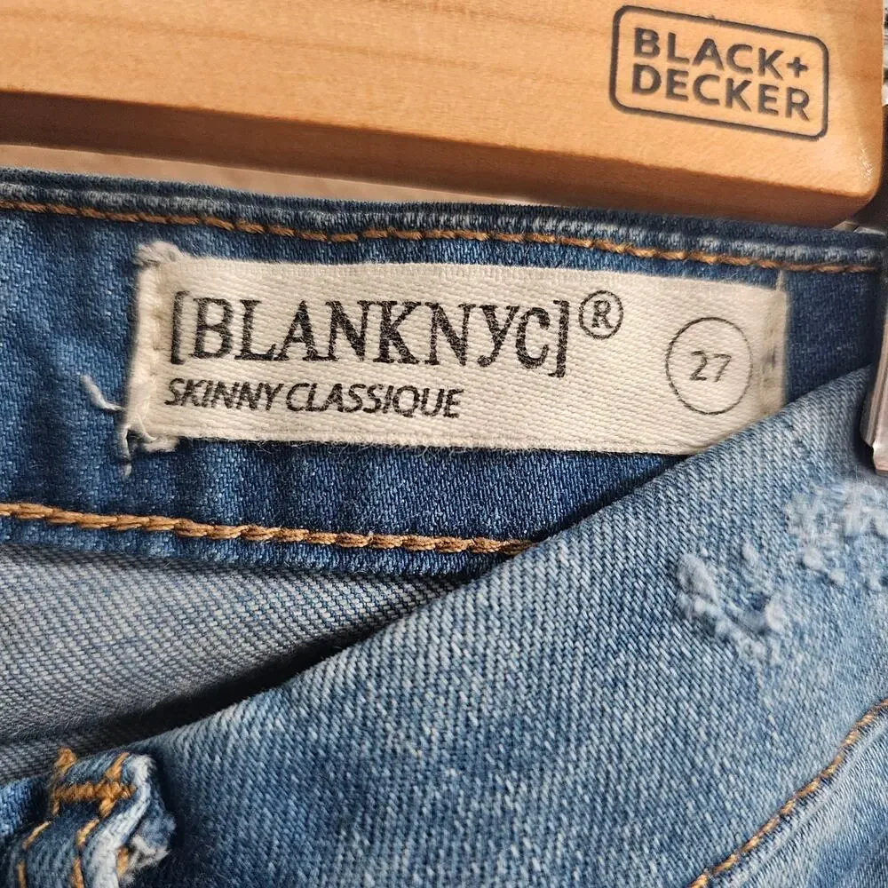 BLANK NYC Blue Distressed Denim Skinny Classsique Jeans Size 27